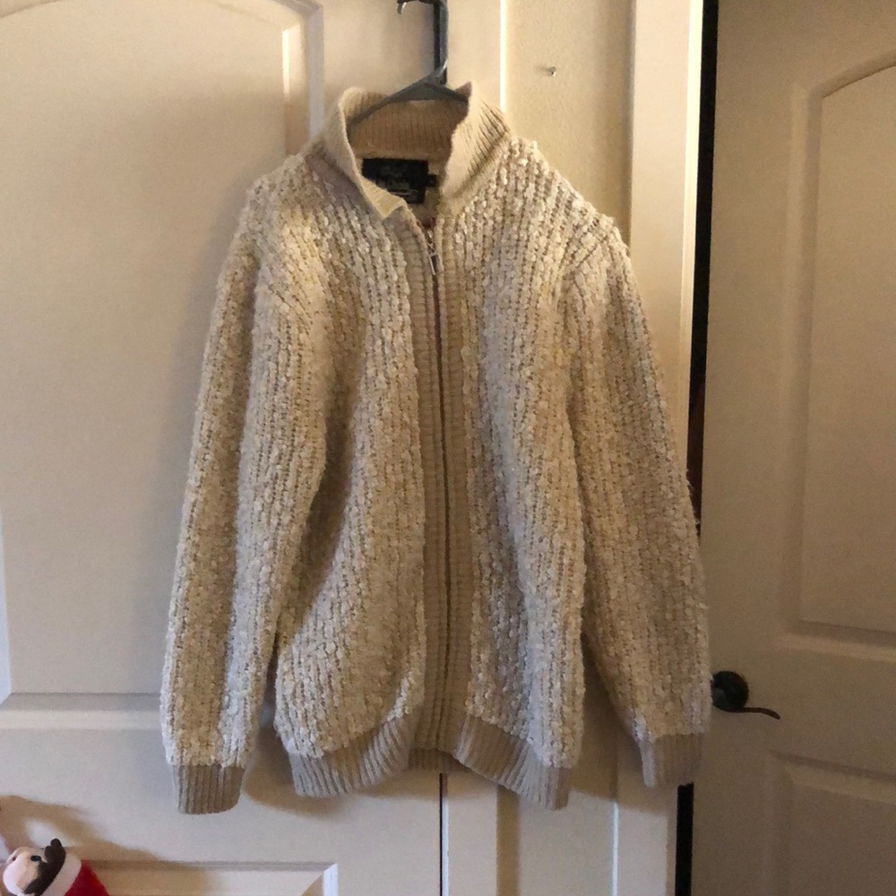 Vintage Monto Por Le Chois Cozy Beige Knit Sweater